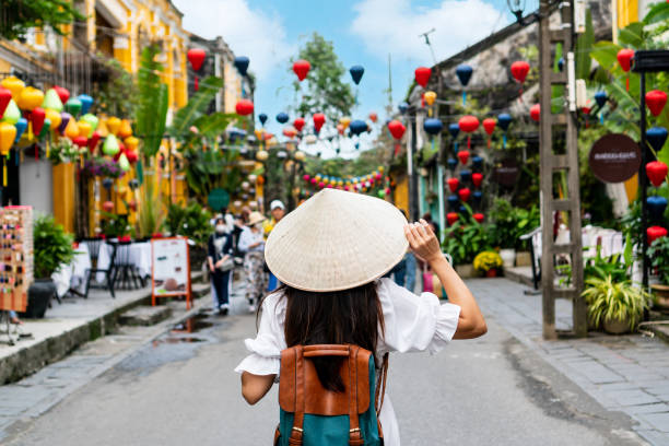 Vietnam Tour Package – 5 Days at ₹28,999 | Hanoi & Halong Bay Itinerary for Families